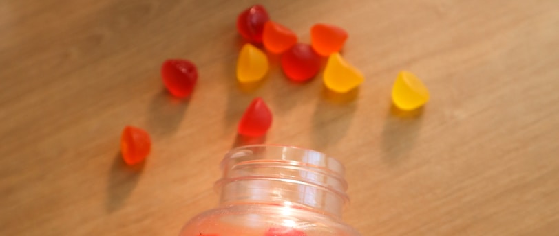 Vitamin C Serums vs. Supplements: Maximizing Collagen Production